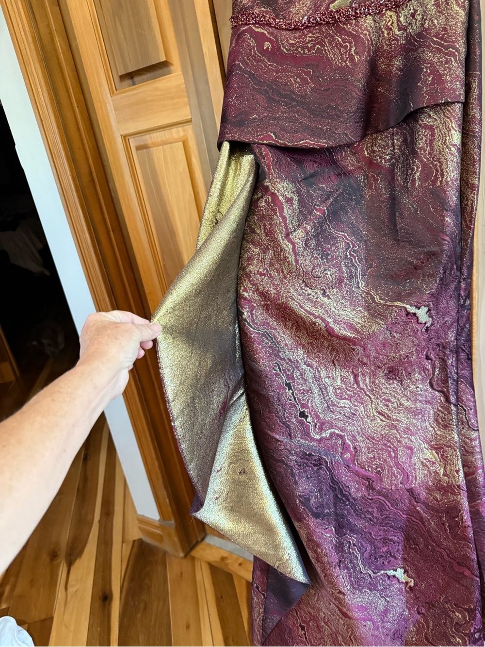 Terani Couture One-Shoulder Burgundy and Metallic Gold Gown - Picture 10 of 14